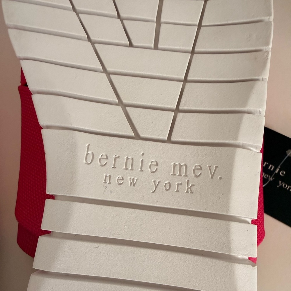 Bernie Mev. New York Knit Slide Sandals Pink NWT Size 40 - Picture 8 of 8